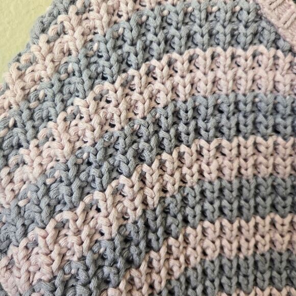 FREE PEOPLE Striped Oversized Chunky Cotton Knit Sweater Sz XS Pink Gray - Picture 4 of 12